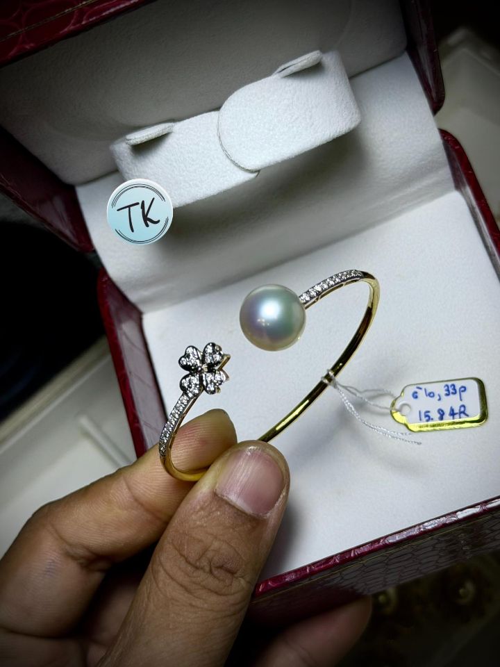 Product image.
