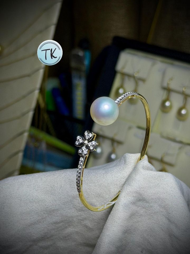 Product image.